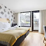 Voksenasen Hotell; Western Signature Collection Hotel Oslo